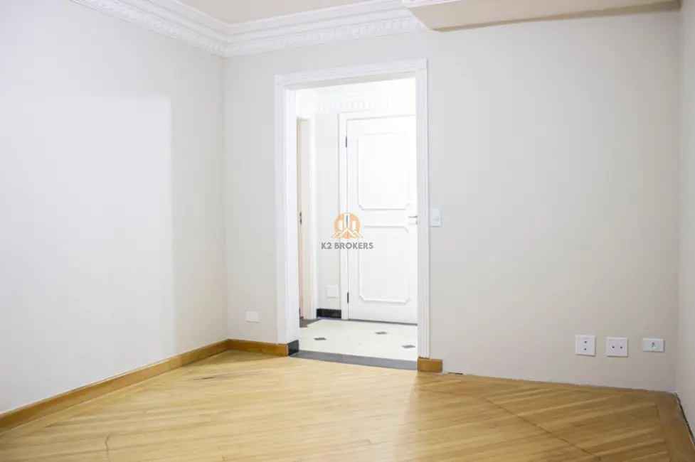 Foto 5 de Apartamento com 3 quartos à venda, 242m2 em Vila Suzana, São Paulo - SP