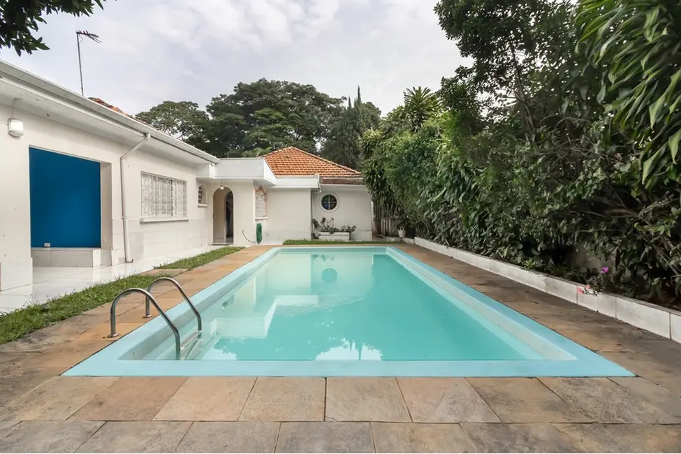 Foto 8 de Casa com 4 quartos à venda, 350m2 em Campo Belo, São Paulo - SP