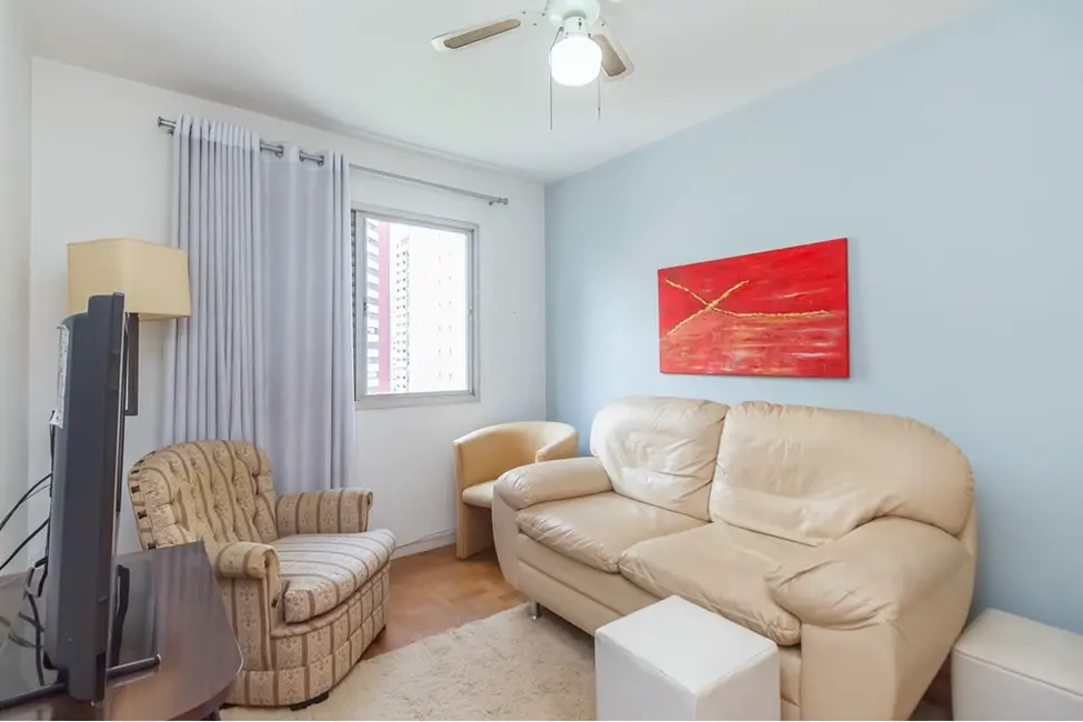 Apartamento com 3 quartos à venda, 106m2 em Moema, São Paulo - SP - imagem 2 Foto 2 de Apartamento com 3 quartos à venda, 106m2 em Moema, São Paulo - SP