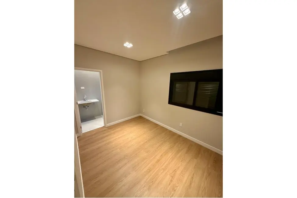 Foto 7 de Casa com 3 quartos à venda, 270m2 em Cézar de Souza, Mogi Das Cruzes - SP