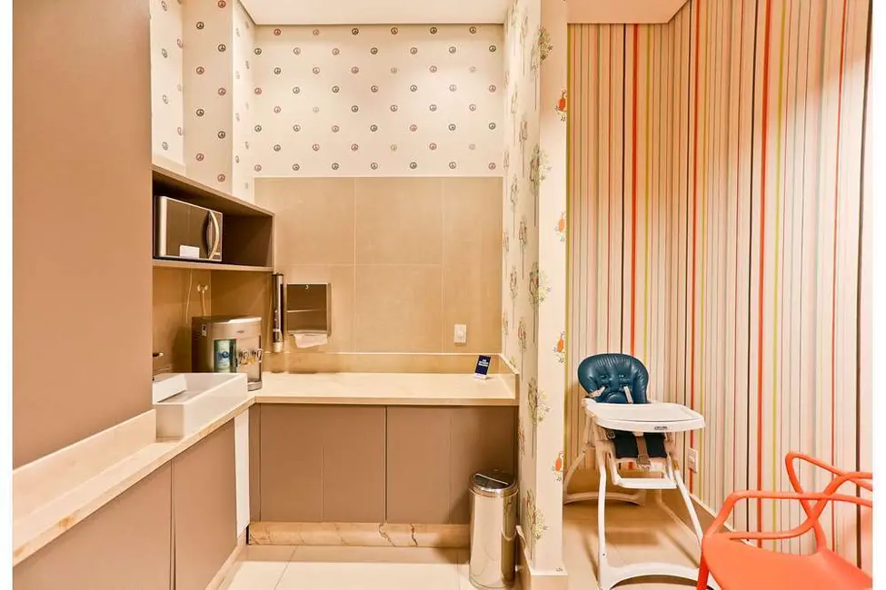 Foto 8 de Sala Comercial à venda, 50m2 em Itajai - SC