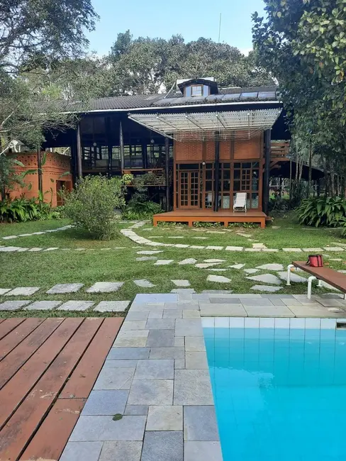 Chácara com 5 quartos à venda, 19580m2 em Parelheiros, São Paulo - SP - imagem 1 Foto 1 de Chácara com 5 quartos à venda, 19580m2 em Parelheiros, São Paulo - SP