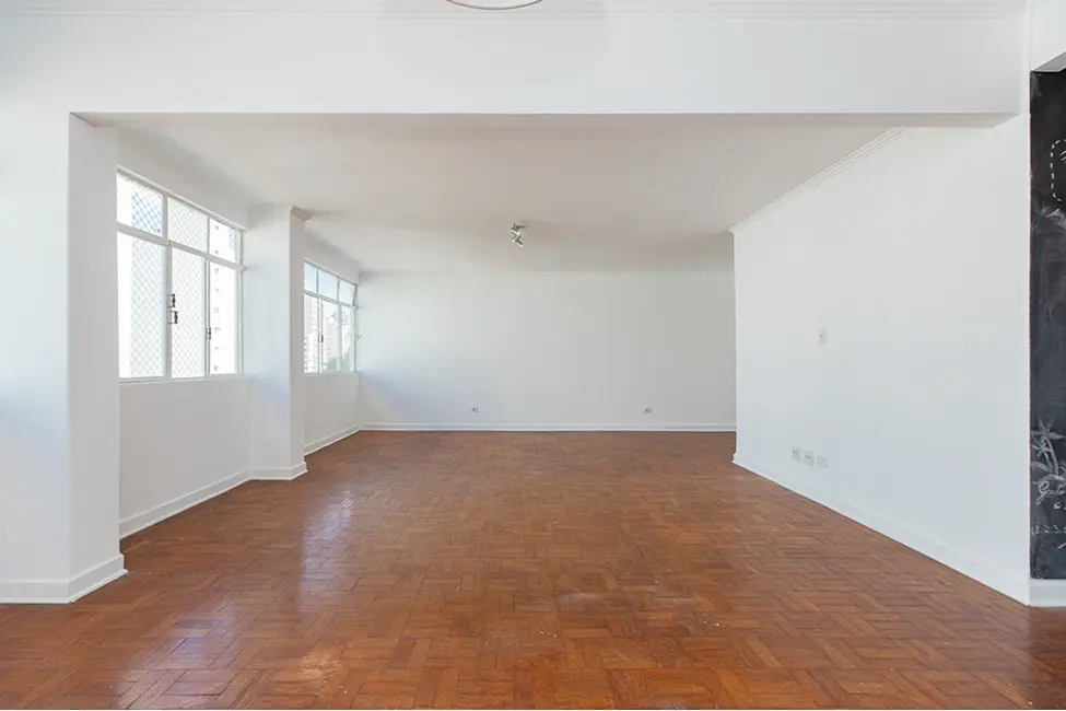 Foto 4 de Apartamento com 3 quartos à venda, 142m2 em Aclimação, São Paulo - SP