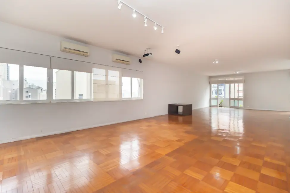 Foto 1 de Apartamento com 4 quartos à venda, 200m2 em Bela Vista, São Paulo - SP