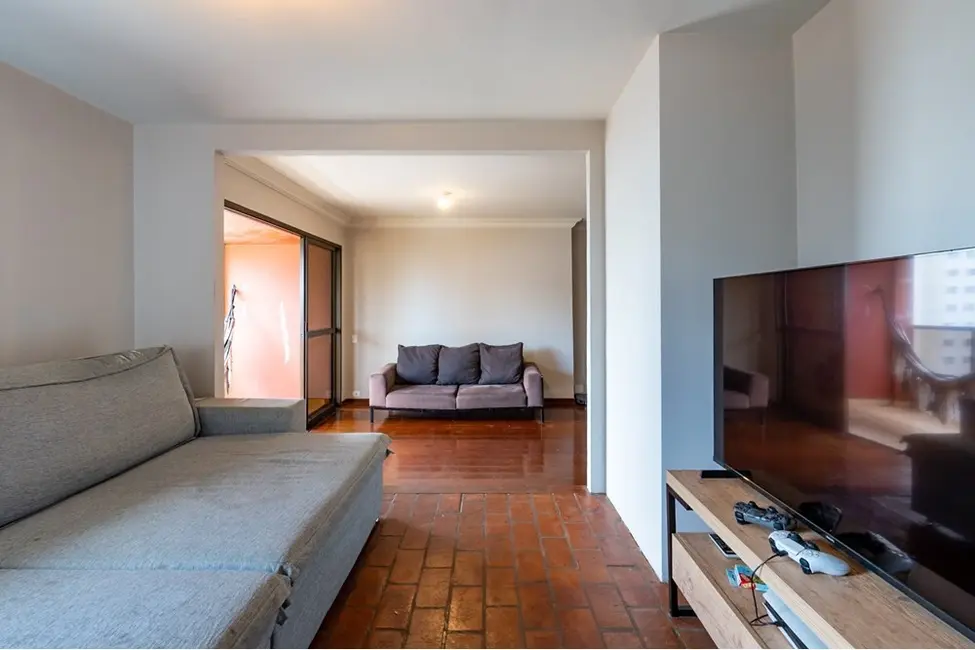 Apartamento com 4 quartos à venda, 151m2 em Vila Nova Conceição, São Paulo - SP - imagem 6 Foto 6 de Apartamento com 4 quartos à venda, 151m2 em Vila Nova Conceição, São Paulo - SP