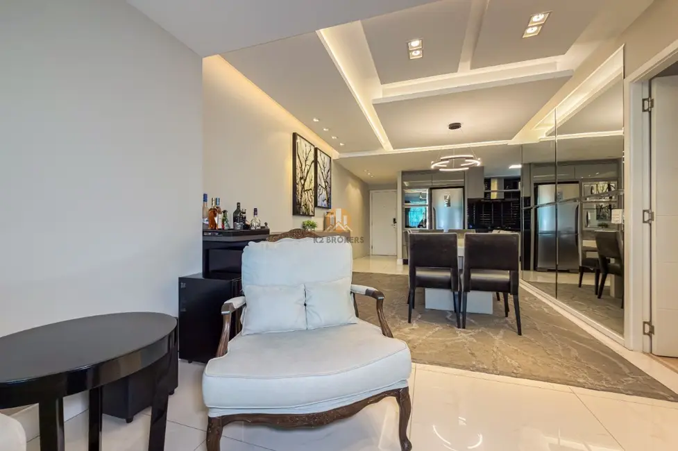 Foto 2 de Apartamento com 2 quartos à venda, 112m2 em Mercês, Curitiba - PR