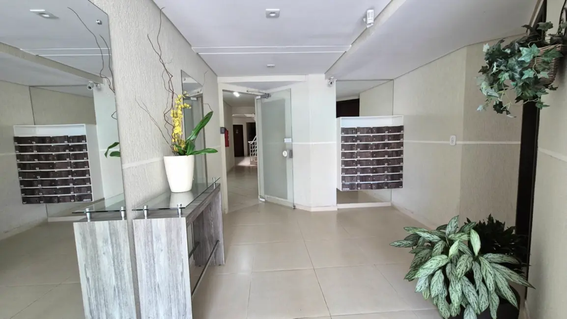 Foto 4 de Apartamento com 2 quartos à venda, 70m2 em Bacacheri, Curitiba - PR