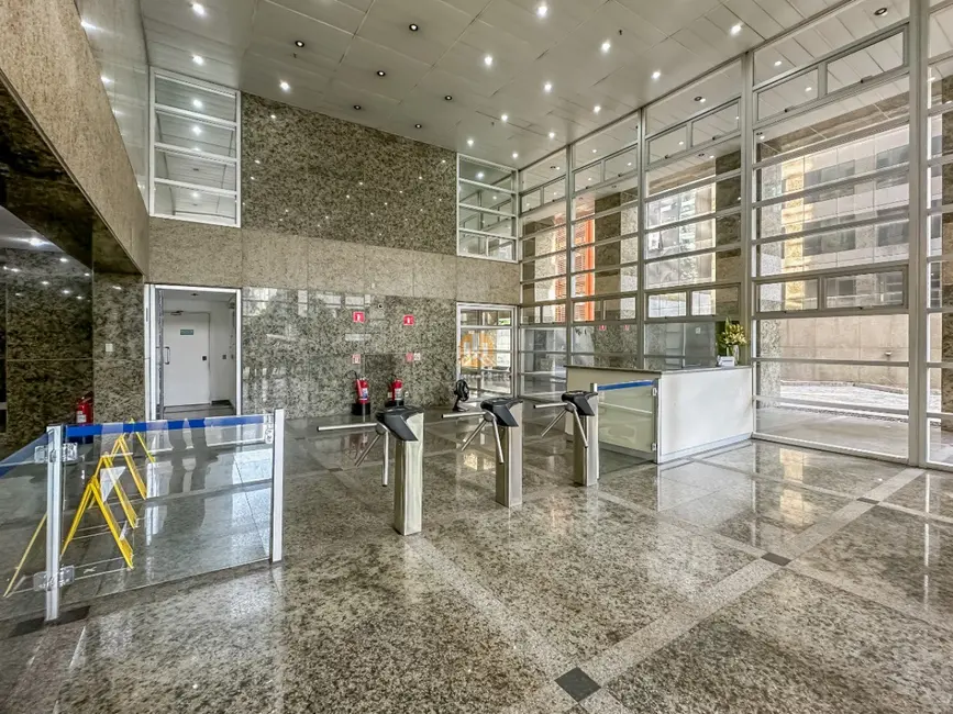 Foto 4 de Sala Comercial à venda, 438m2 em Cerqueira César, São Paulo - SP