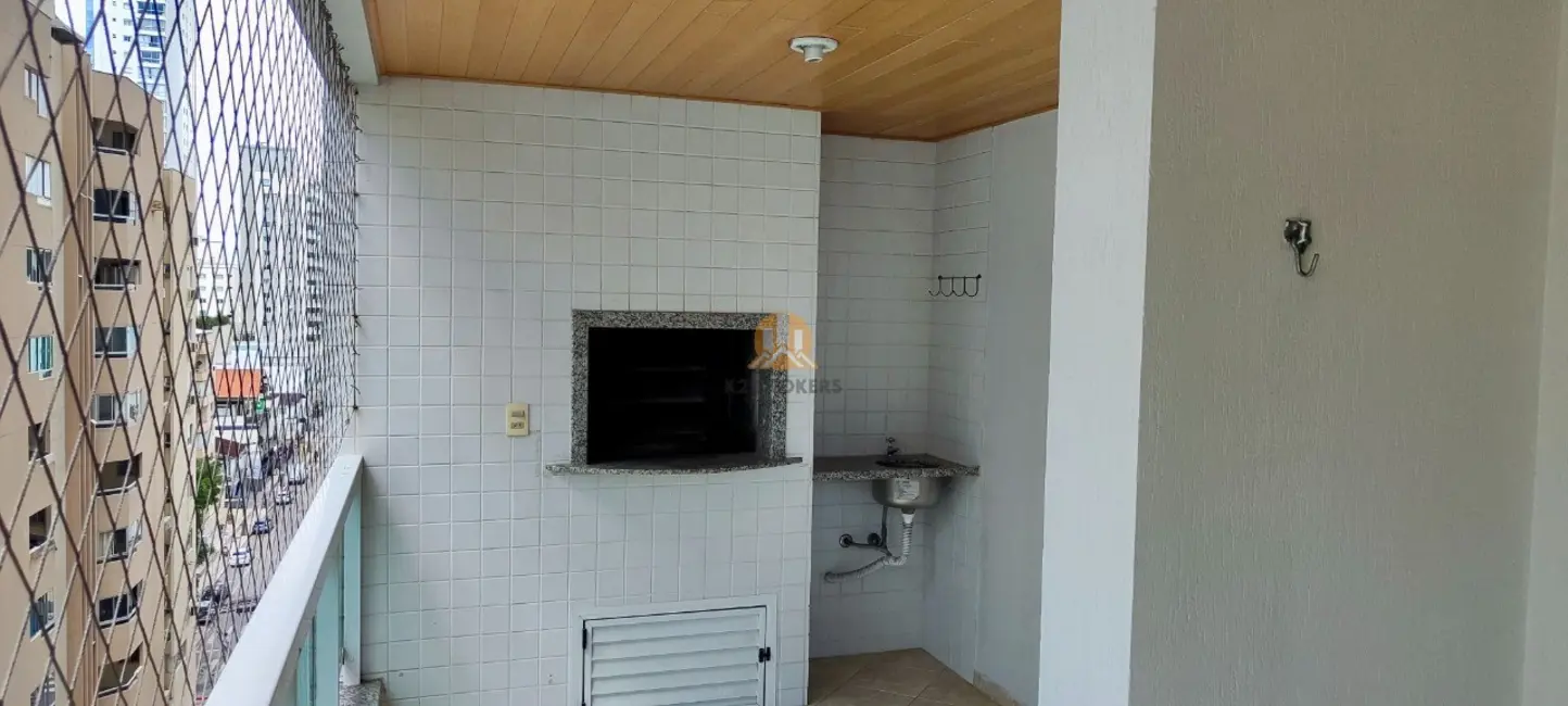 Apartamento com 2 quartos à venda, 115m2 em Centro, Balneario Camboriu - SC - imagem 9 Foto 9 de Apartamento com 2 quartos à venda, 115m2 em Centro, Balneario Camboriu - SC