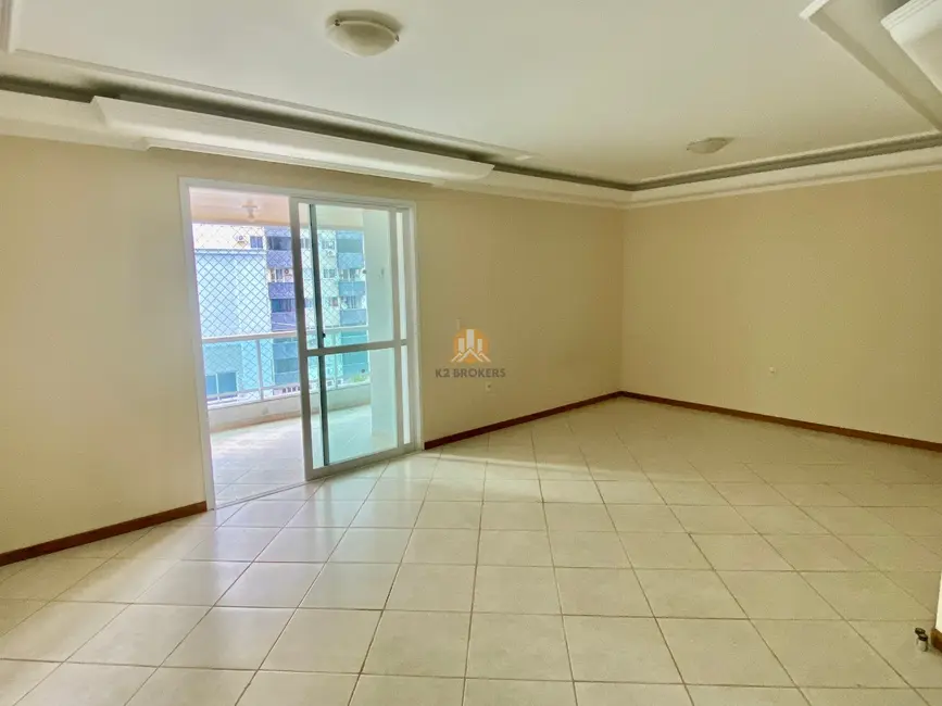 Apartamento com 2 quartos à venda, 115m2 em Centro, Balneario Camboriu - SC - imagem 4 Foto 4 de Apartamento com 2 quartos à venda, 115m2 em Centro, Balneario Camboriu - SC