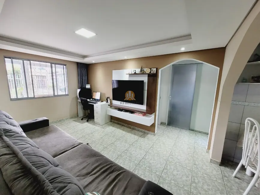 Casa com 2 quartos à venda, 89m2 em Maracanã, Colombo - PR - imagem 3 Foto 3 de Casa com 2 quartos à venda, 89m2 em Maracanã, Colombo - PR