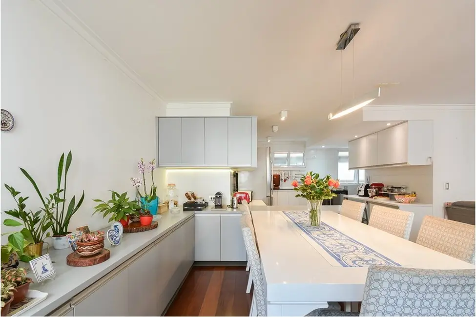 Foto 8 de Apartamento com 4 quartos à venda, 121m2 em Jardins, São Paulo - SP