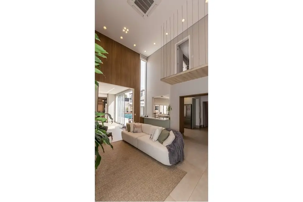 Casa com 4 quartos à venda, 319m2 em Planalto Paulista, São Paulo - SP - imagem 5 Foto 5 de Casa com 4 quartos à venda, 319m2 em Planalto Paulista, São Paulo - SP