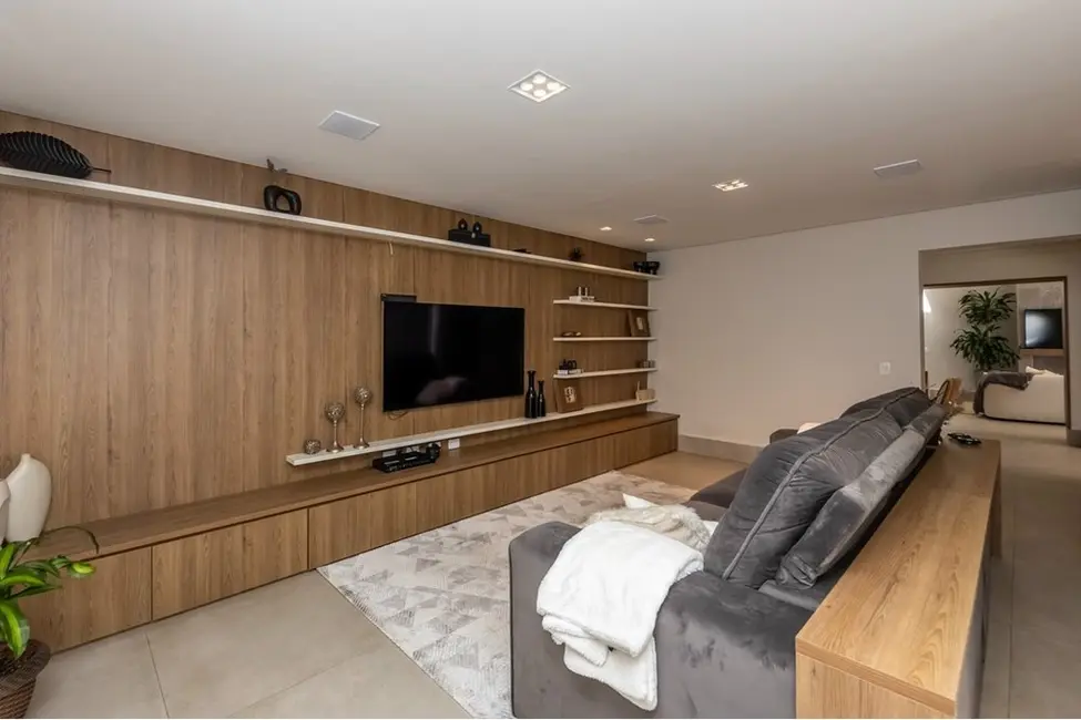 Casa com 4 quartos à venda, 319m2 em Planalto Paulista, São Paulo - SP - imagem 9 Foto 9 de Casa com 4 quartos à venda, 319m2 em Planalto Paulista, São Paulo - SP