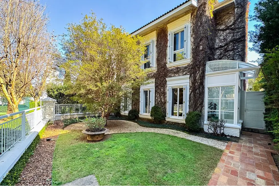 Casa de Condomínio com 3 quartos à venda, 522m2 em Cidade Jardim, São Paulo - SP - imagem 1 Foto 1 de Casa de Condomínio com 3 quartos à venda, 522m2 em Cidade Jardim, São Paulo - SP