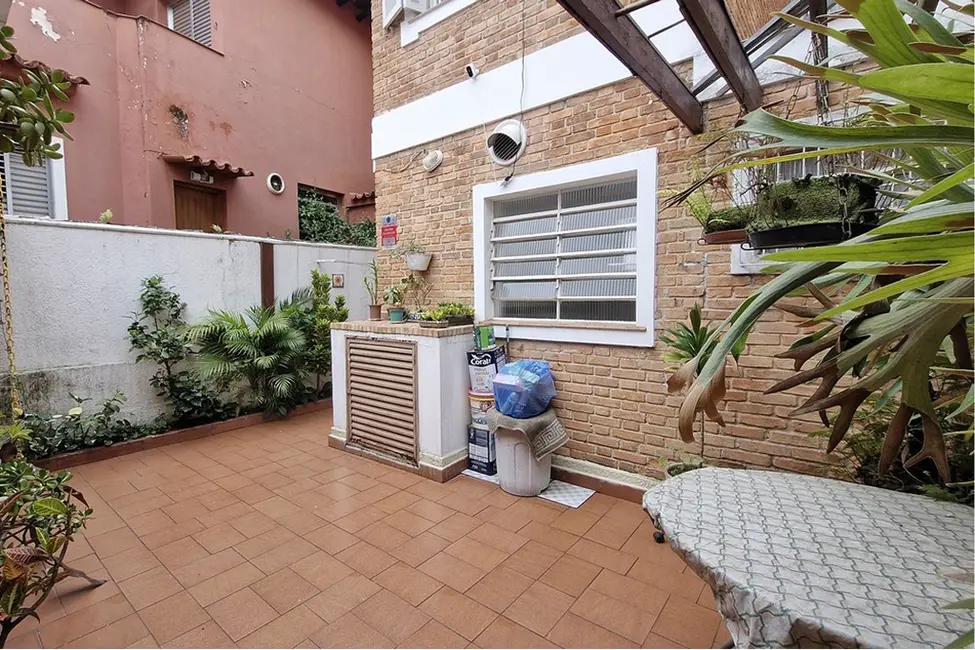 Foto 6 de Casa com 3 quartos à venda, 162m2 em Jardim Petrópolis, São Paulo - SP