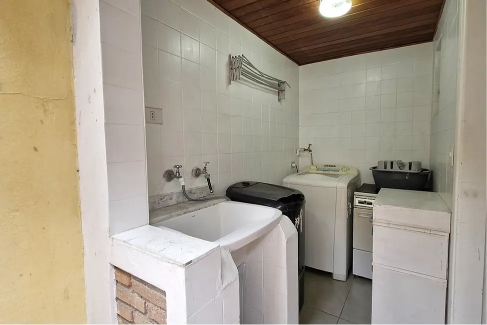 Foto 5 de Casa com 3 quartos à venda, 162m2 em Jardim Petrópolis, São Paulo - SP