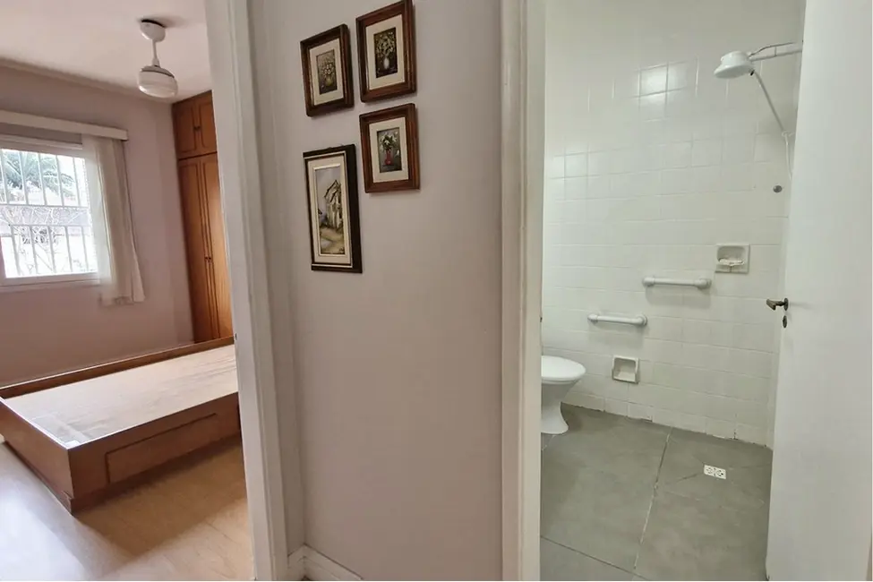 Foto 2 de Casa com 3 quartos à venda, 162m2 em Jardim Petrópolis, São Paulo - SP