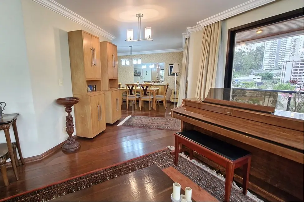 Foto 9 de Apartamento com 5 quartos à venda, 219m2 em Vila Andrade, São Paulo - SP