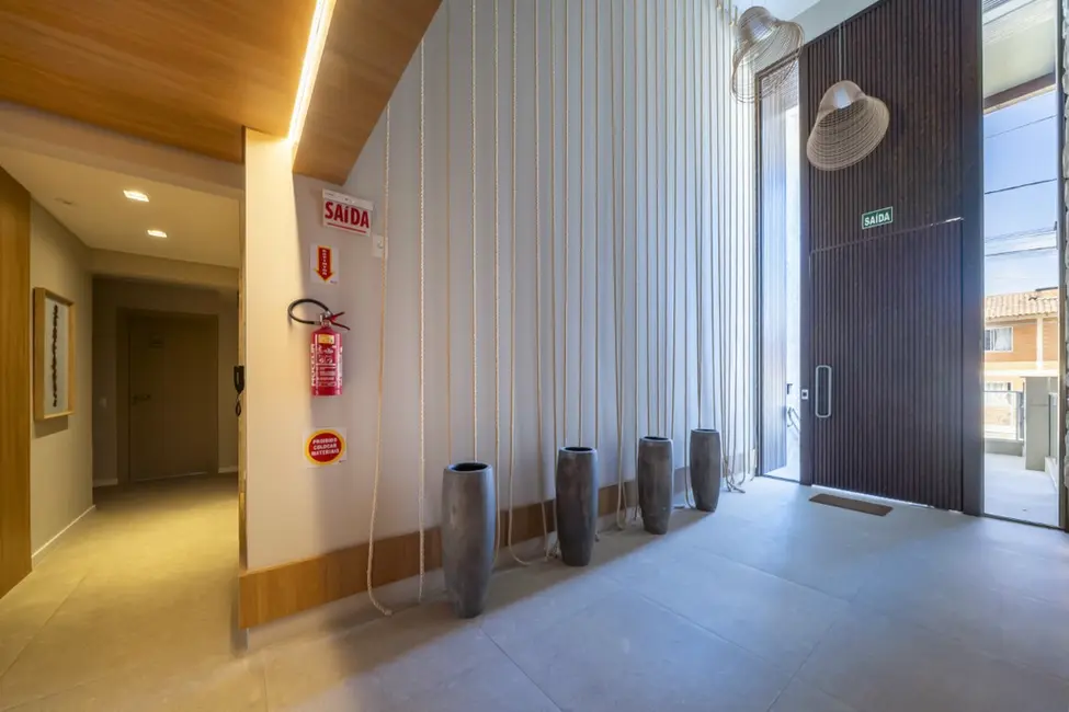 Foto 7 de Apartamento com 2 quartos à venda, 88m2 em Bombinhas - SC