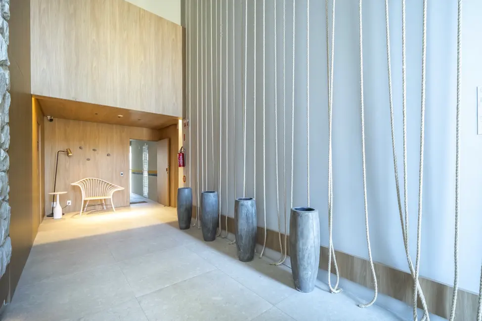 Foto 8 de Apartamento com 2 quartos à venda, 88m2 em Bombinhas - SC