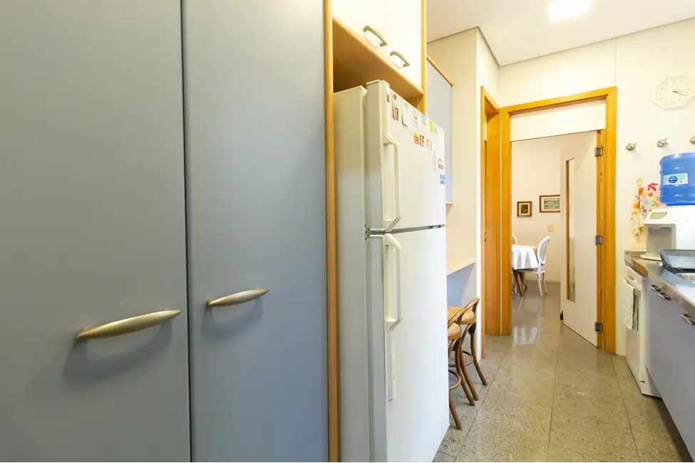 Foto 5 de Apartamento com 3 quartos à venda, 271m2 em São Paulo - SP