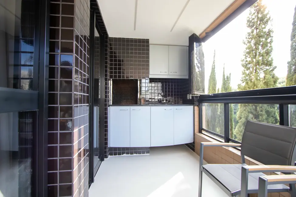 Foto 9 de Apartamento com 3 quartos à venda, 237m2 em Mossunguê, Curitiba - PR