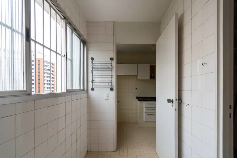 Foto 6 de Apartamento com 3 quartos à venda, 91m2 em Moema, São Paulo - SP