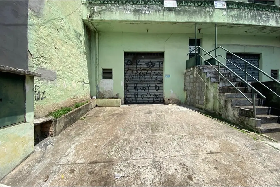 Foto 9 de Casa com 4 quartos à venda, 246m2 em Jardim Maria Rosa, Taboao Da Serra - SP