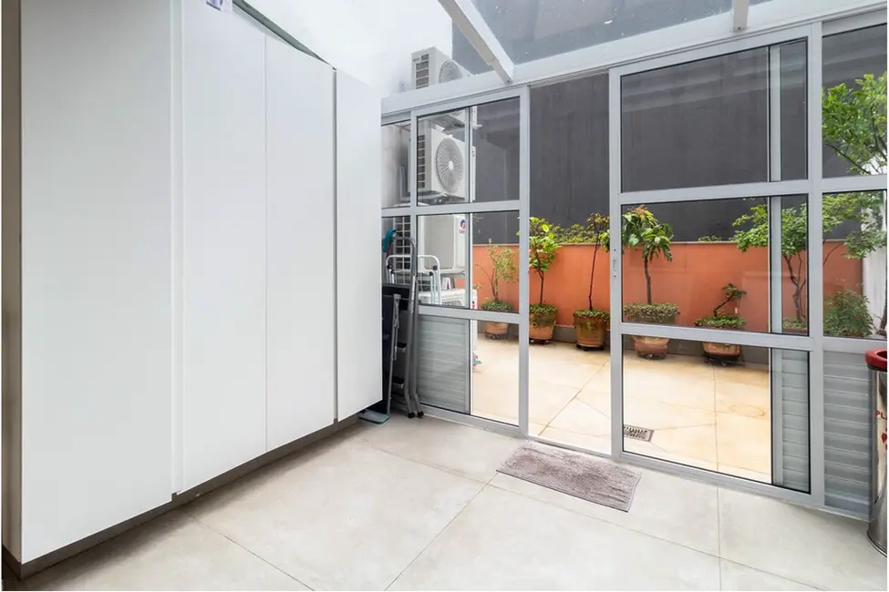 Foto 9 de Apartamento com 3 quartos à venda, 137m2 em Vila Romana, São Paulo - SP