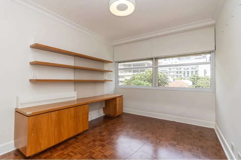 Foto 3 de Apartamento com 3 quartos à venda, 214m2 em Cerqueira César, São Paulo - SP