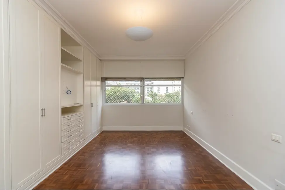 Foto 2 de Apartamento com 3 quartos à venda, 214m2 em Cerqueira César, São Paulo - SP