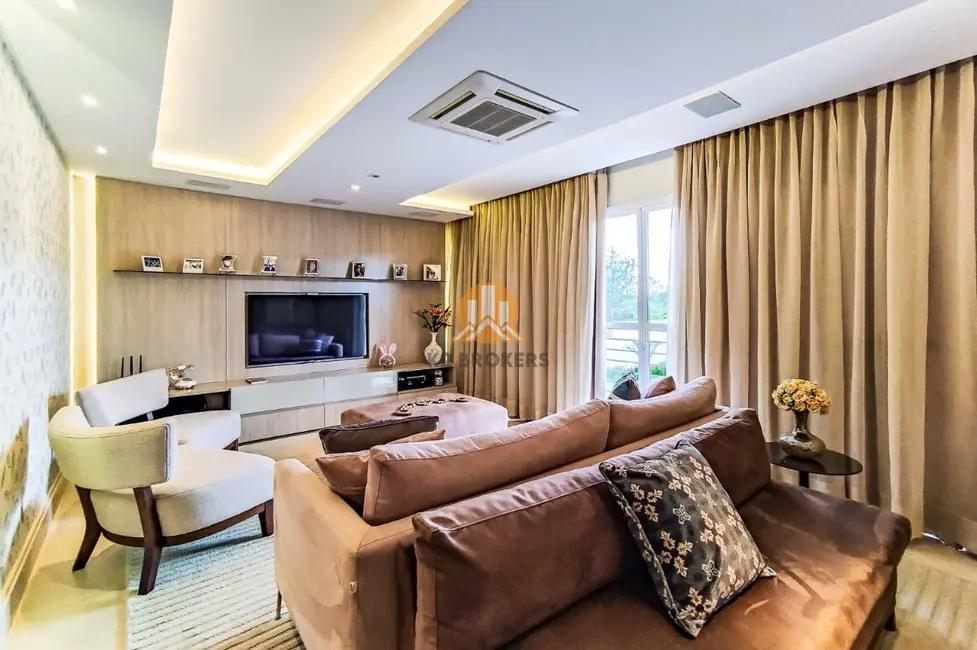 Foto 4 de Casa de Condomínio com 3 quartos à venda, 300m2 em Jardim Satélite, São Paulo - SP