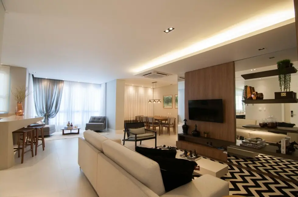 Foto 1 de Apartamento com 4 quartos à venda, 153m2 em Centro, Balneario Camboriu - SC