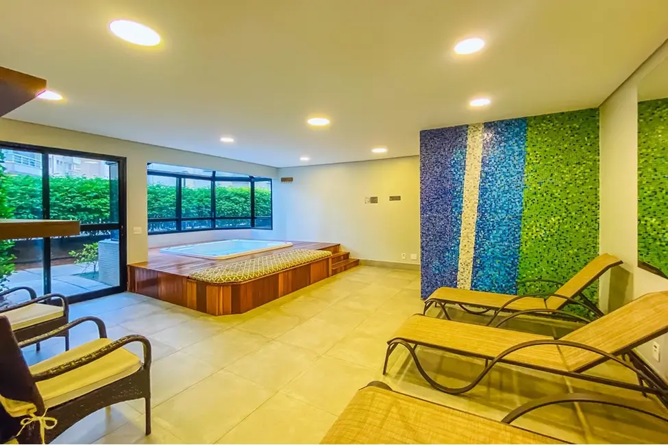 Foto 7 de Apartamento com 5 quartos à venda, 190m2 em Itaim Bibi, São Paulo - SP