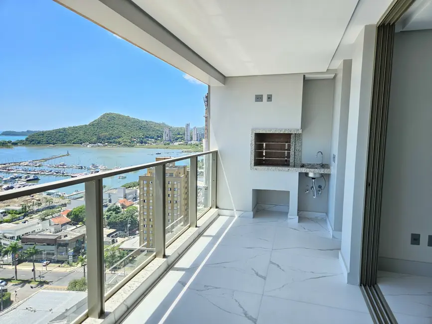 Foto 1 de Apartamento com 3 quartos à venda, 134m2 em Centro, Itajai - SC