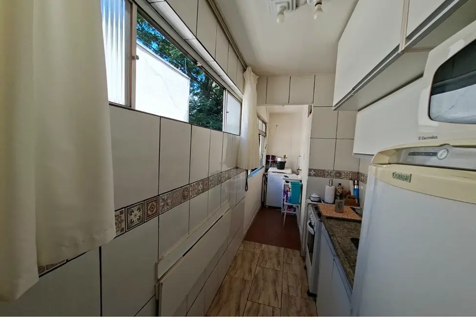 Apartamento com 3 quartos à venda, 71m2 em Alto de Pinheiros, São Paulo - SP - imagem 8 Foto 8 de Apartamento com 3 quartos à venda, 71m2 em Alto de Pinheiros, São Paulo - SP