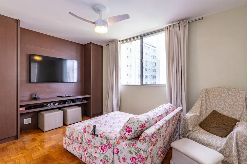 Foto 5 de Apartamento com 3 quartos à venda, 137m2 em Itaim Bibi, São Paulo - SP