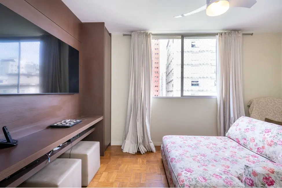 Foto 4 de Apartamento com 3 quartos à venda, 137m2 em Itaim Bibi, São Paulo - SP