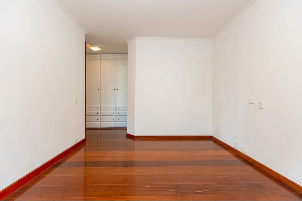 Apartamento com 4 quartos à venda, 189m2 em Jardim Paulista, São Paulo - SP - imagem 4 Foto 4 de Apartamento com 4 quartos à venda, 189m2 em Jardim Paulista, São Paulo - SP