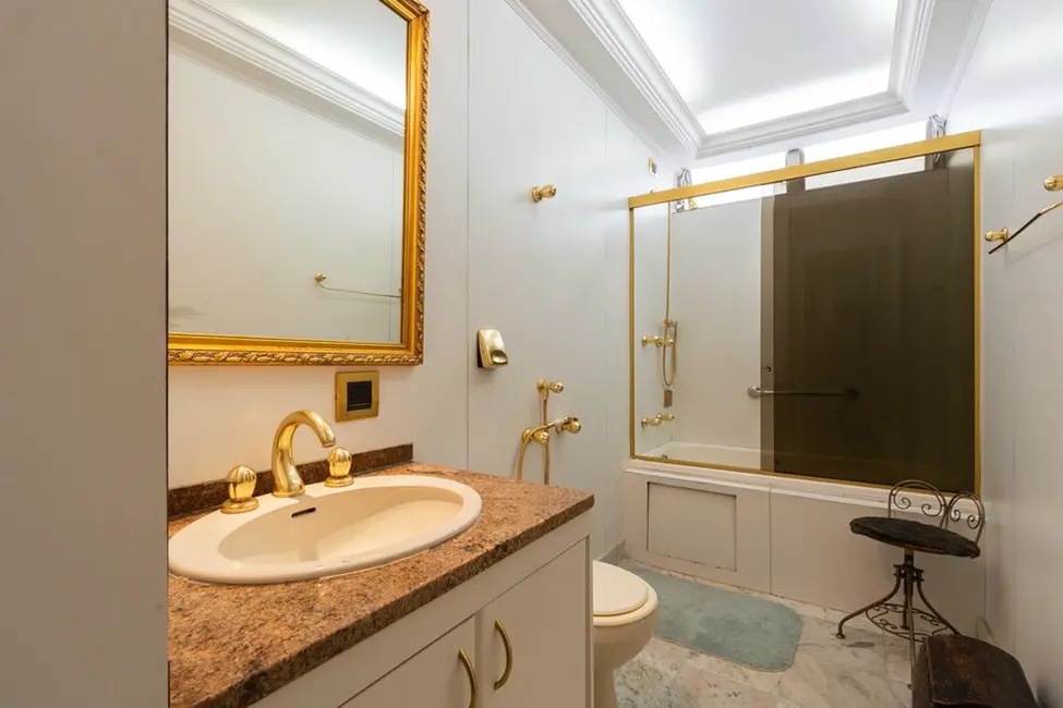 Foto 5 de Apartamento com 3 quartos à venda, 182m2 em Cerqueira César, São Paulo - SP