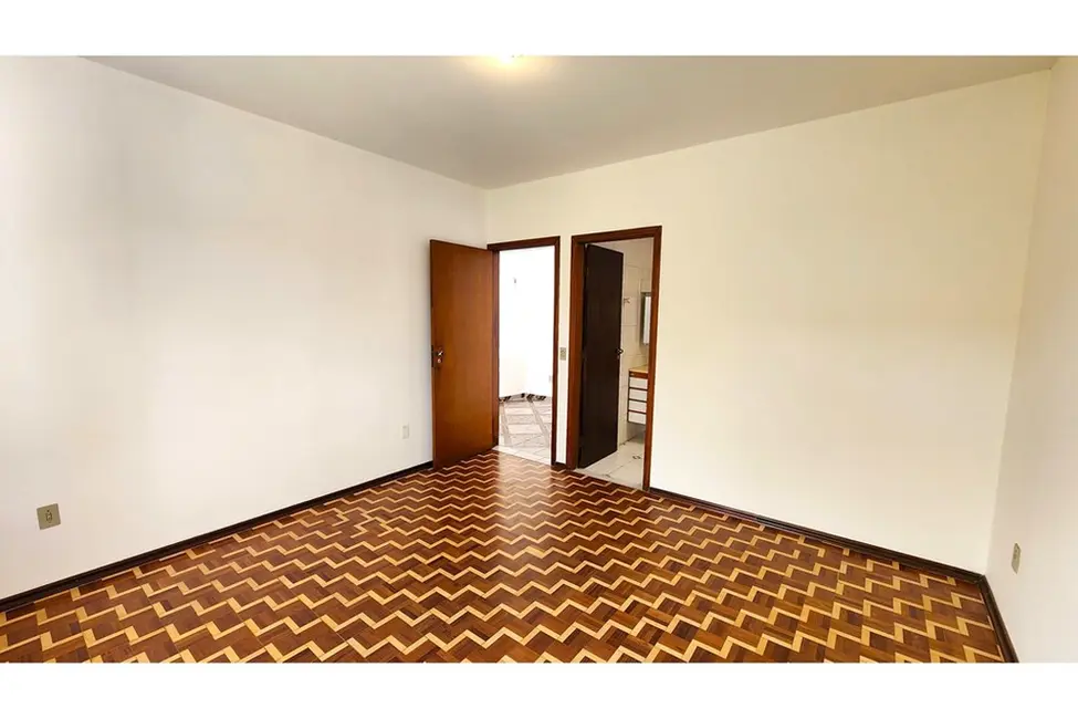 Foto 5 de Casa com 4 quartos à venda, 218m2 em Mirandópolis, São Paulo - SP