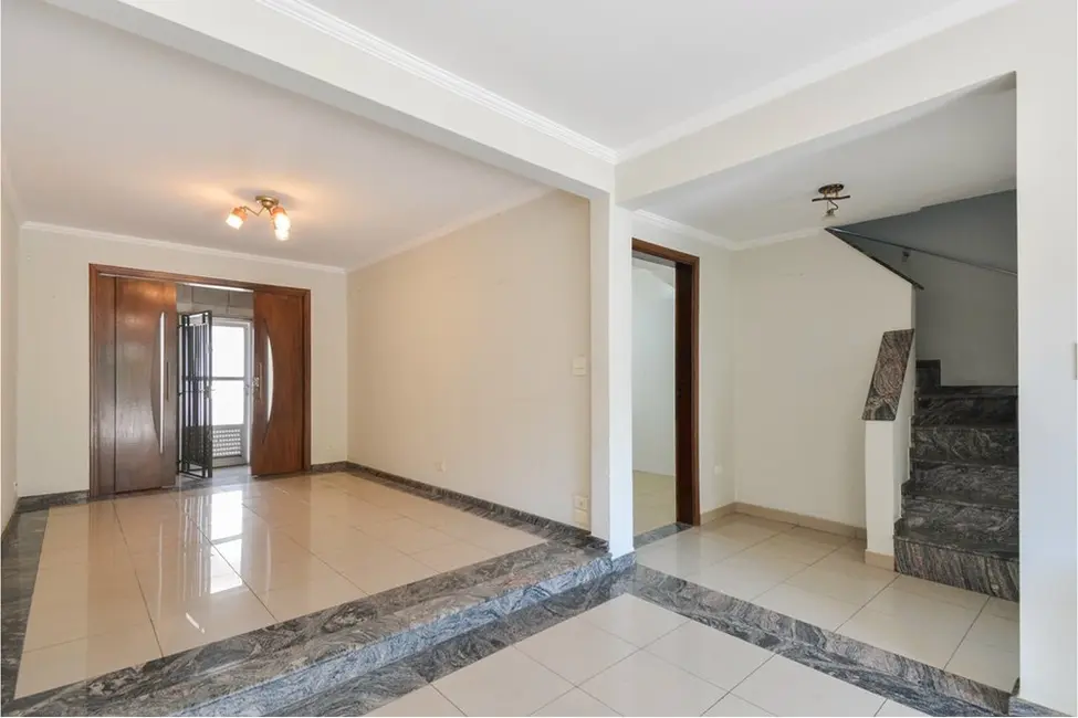 Foto 2 de Casa com 3 quartos à venda, 185m2 em Vila Monumento, São Paulo - SP