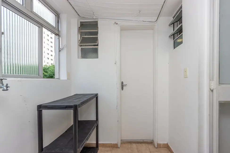 Foto 4 de Apartamento com 2 quartos à venda, 84m2 em Moema, São Paulo - SP