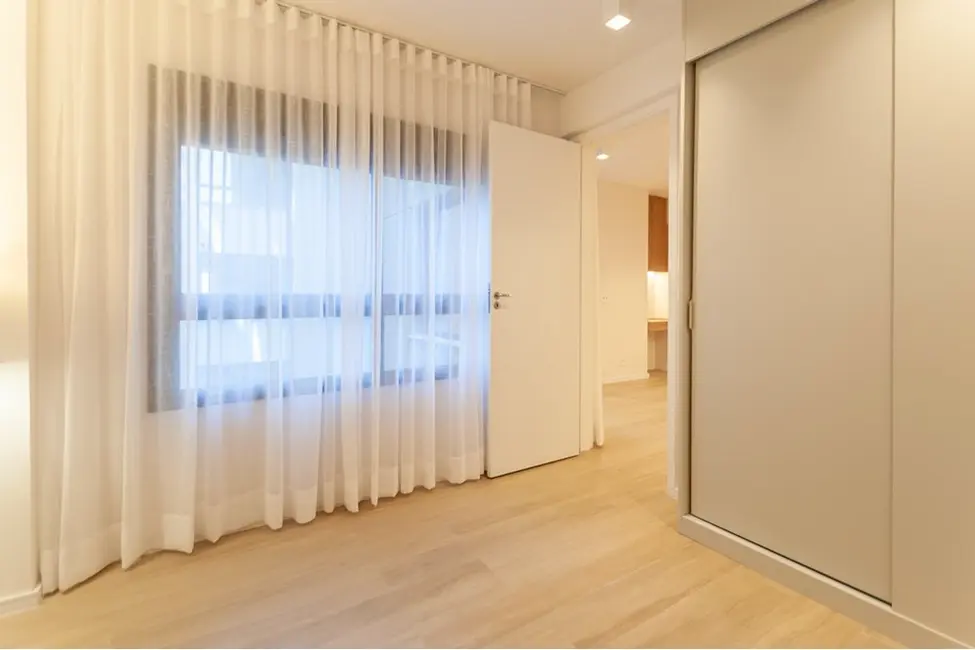 Apartamento com 1 quarto à venda, 32m2 em Vila Mariana, São Paulo - SP - imagem 2 Foto 2 de Apartamento com 1 quarto à venda, 32m2 em Vila Mariana, São Paulo - SP