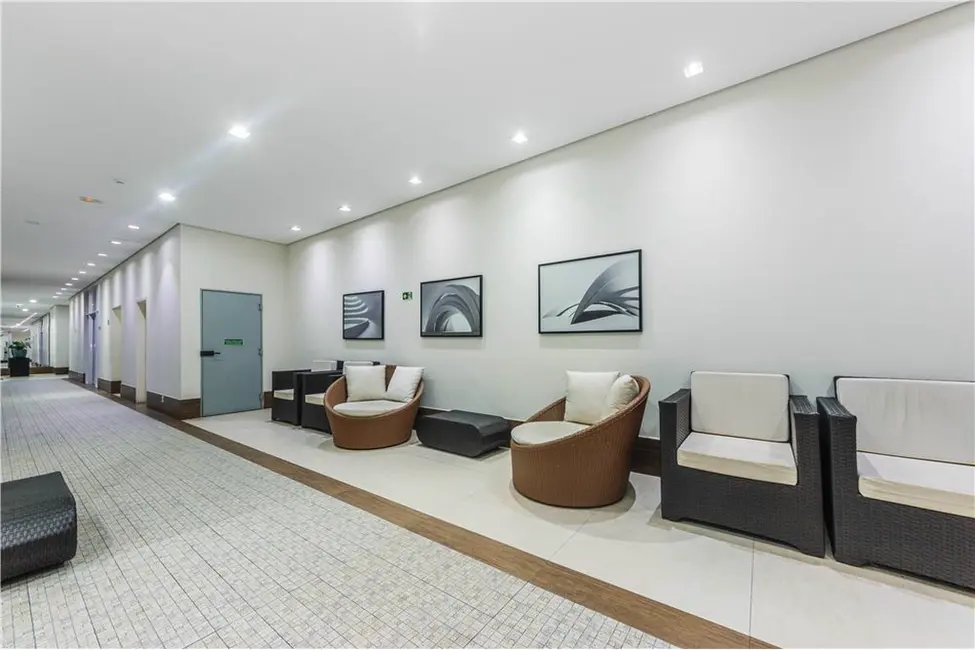 Apartamento com 2 quartos à venda, 51m2 em Aclimação, São Paulo - SP - imagem 4 Foto 4 de Apartamento com 2 quartos à venda, 51m2 em Aclimação, São Paulo - SP