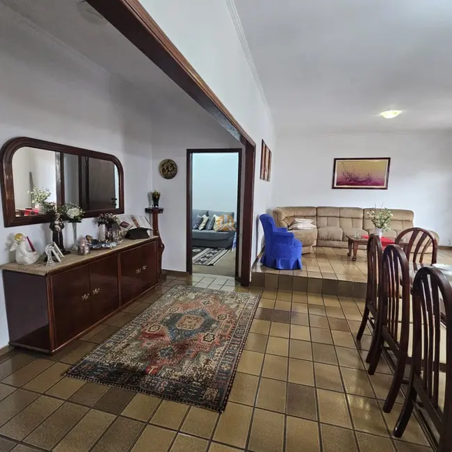 Foto 6 de Casa com 3 quartos à venda, 328m2 em Caieiras - SP