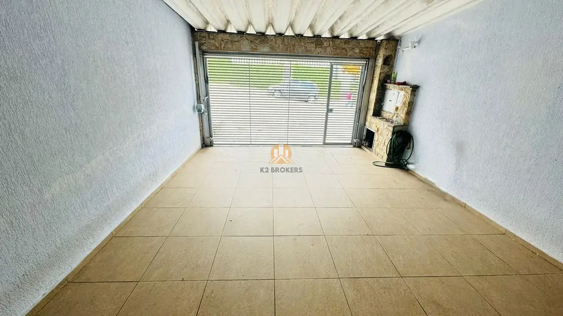 Foto 6 de Casa com 3 quartos à venda, 131m2 em Parque Maria Domitila, São Paulo - SP