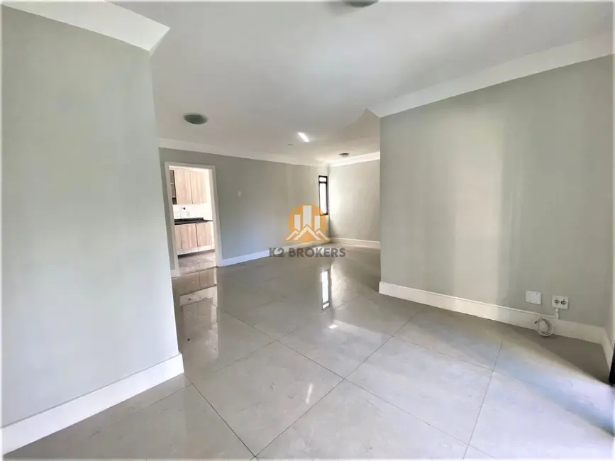 Foto 4 de Apartamento com 3 quartos à venda, 92m2 em Vila Suzana, São Paulo - SP