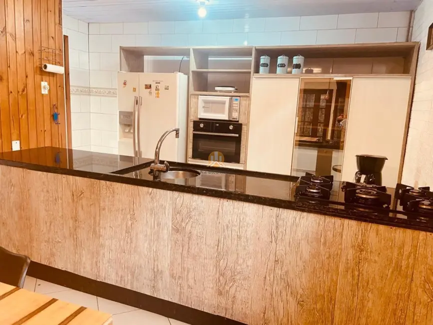 Casa com 3 quartos à venda, 200m2 em Atuba, Curitiba - PR - imagem 7 Foto 7 de Casa com 3 quartos à venda, 200m2 em Atuba, Curitiba - PR